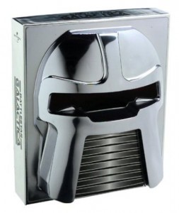 Battlestar Galactica - The Complete Epic Series (Limited Edition Cylon Head Packaging) Cover Battlestar Galactica - The Complete Epic Series (Limited Edition Cylon Head Packaging) Cover