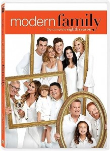 Modern Family: The Complete 8th Season Cover