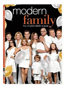 Modern Family: The Complete 9th Season Cover